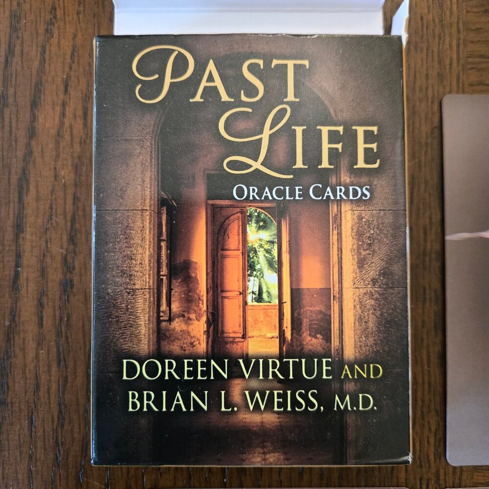 Past Life Oracle Cards, BNIB (no book included) - Picture 2 of 4
